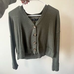 Abercrombie and Finch green sweater